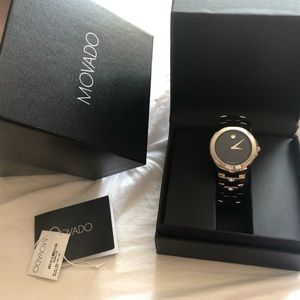 BRAND NEW Movado Luno Watch